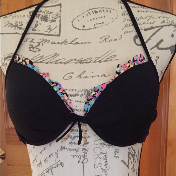 VS bathing suit - Picture 4 of 6